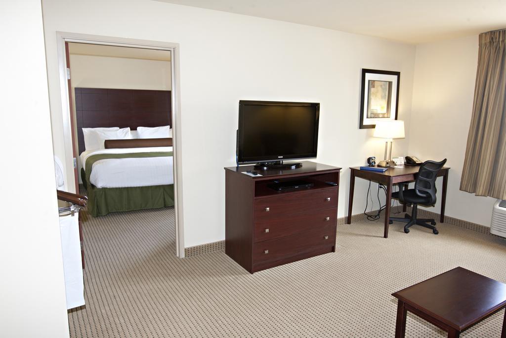 Cobblestone Inn & Suites - Langdon Eksteriør bilde